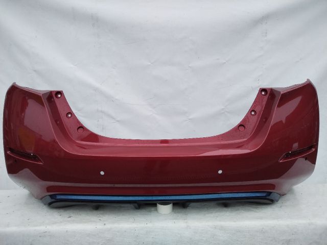 bontott NISSAN LEAF Hátsó Lökhárító (Üresen)