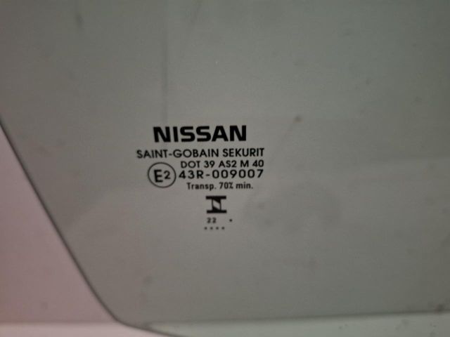 bontott NISSAN LEAF Jobb első Ablak