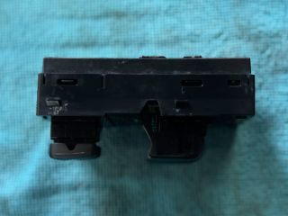 bontott NISSAN LEAF Jobb első Ablakemelő Kapcsoló