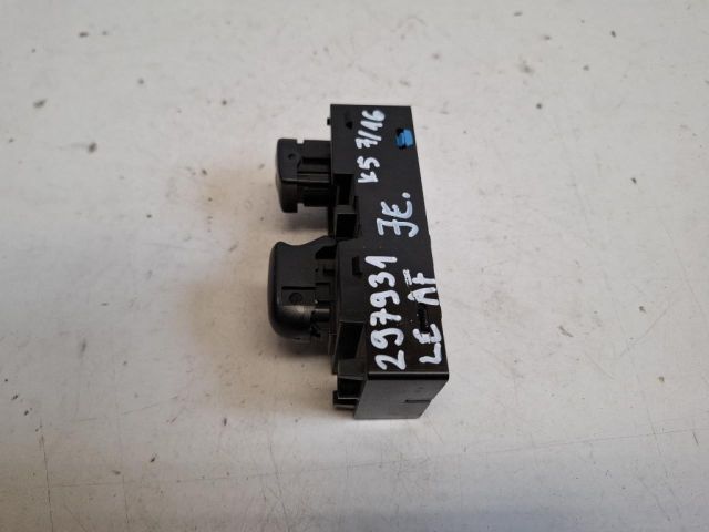 bontott NISSAN LEAF Jobb első Ablakemelő Kapcsoló