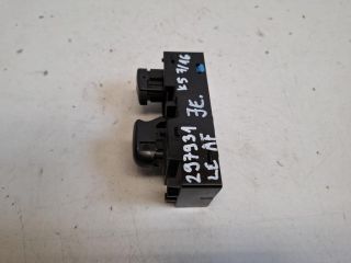 bontott NISSAN LEAF Jobb első Ablakemelő Kapcsoló