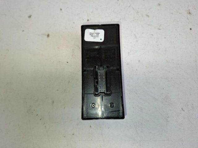 bontott NISSAN LEAF Jobb első Ablakemelő Kapcsoló