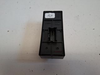 bontott NISSAN LEAF Jobb első Ablakemelő Kapcsoló