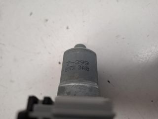 bontott NISSAN LEAF Jobb első Ablakemelő Motor