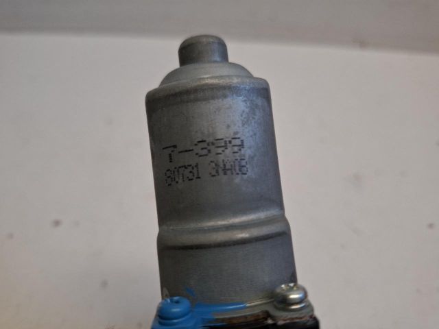 bontott NISSAN LEAF Jobb első Ablakemelő Motor