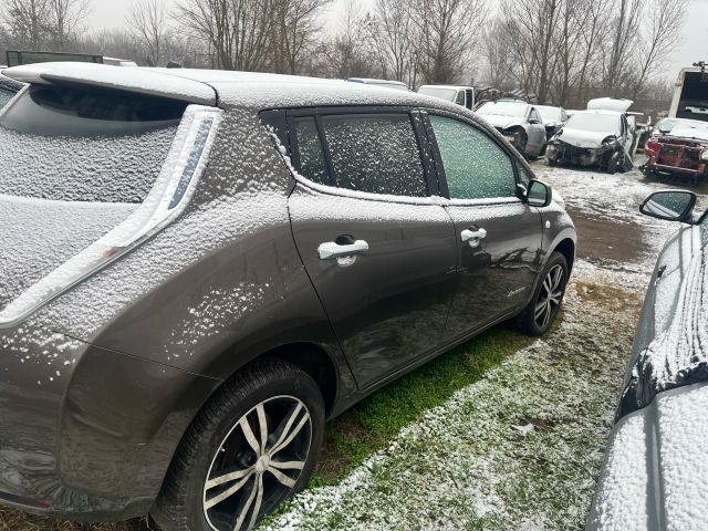 bontott NISSAN LEAF Jobb első Ablakemelő Szerkezet (Elektromos)