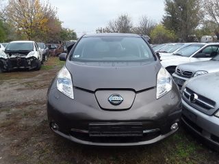 bontott NISSAN LEAF Jobb első Ajtó (Részeivel)