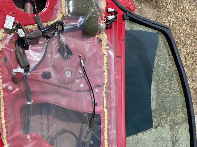 bontott NISSAN LEAF Jobb első Ajtó (Üres lemez)