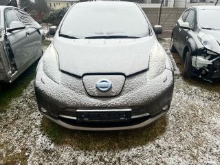 bontott NISSAN LEAF Jobb első Ajtó (Üres lemez)