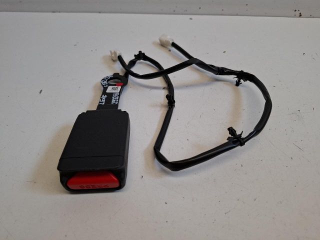 bontott NISSAN LEAF Jobb első Biztonsági Öv Csat