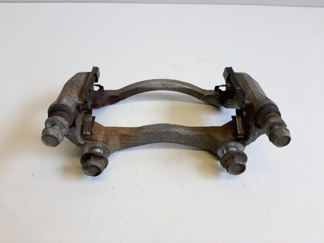 bontott NISSAN LEAF Jobb első Féltengely Tartó