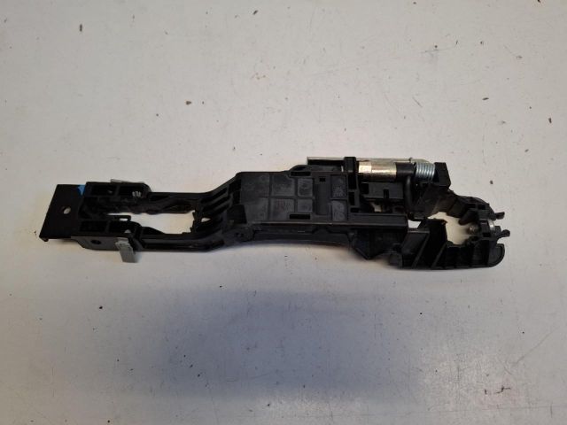 bontott NISSAN LEAF Jobb első Külső Kilincsfészek