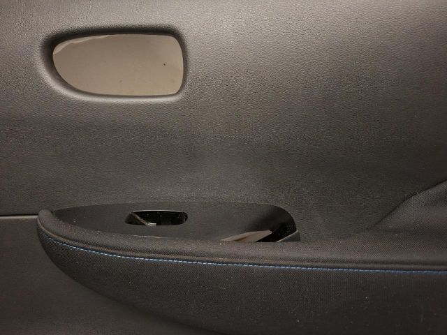 bontott NISSAN LEAF Jobb hátsó Ajtó Kárpit
