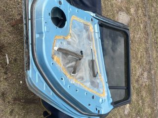 bontott NISSAN LEAF Jobb hátsó Ajtó (Üres lemez)