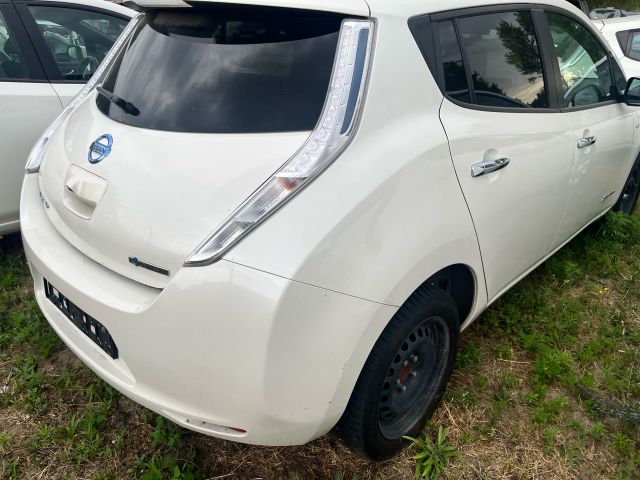 bontott NISSAN LEAF Jobb hátsó Ajtózár