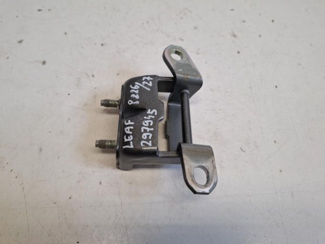 bontott NISSAN LEAF Jobb hátsó Felső Zsanér