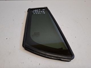 bontott NISSAN LEAF Jobb hátsó Fixüveg (Ajtóban)