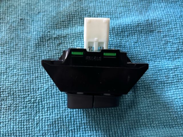 bontott NISSAN LEAF Kombinált Kapcsoló