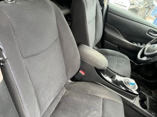 bontott NISSAN LEAF Komplett Kormánykapcsoló (Bajuszkapcsoló)