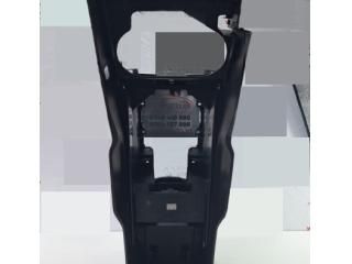 bontott NISSAN LEAF Könyöklő