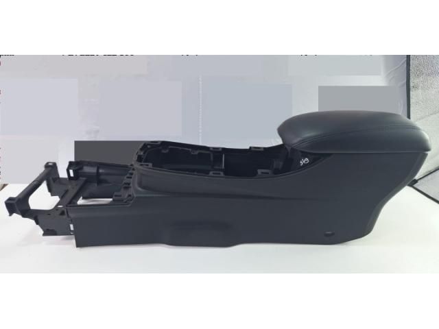 bontott NISSAN LEAF Könyöklő