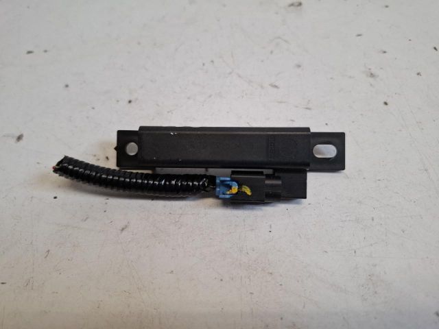 bontott NISSAN LEAF Kulcs Nélküli Nyitás Jeladó