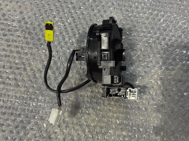 bontott NISSAN LEAF Légzsák Átvezető Szalagkábel