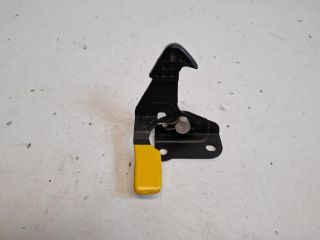 bontott NISSAN LEAF Motorháztető Biztonsági Kampó