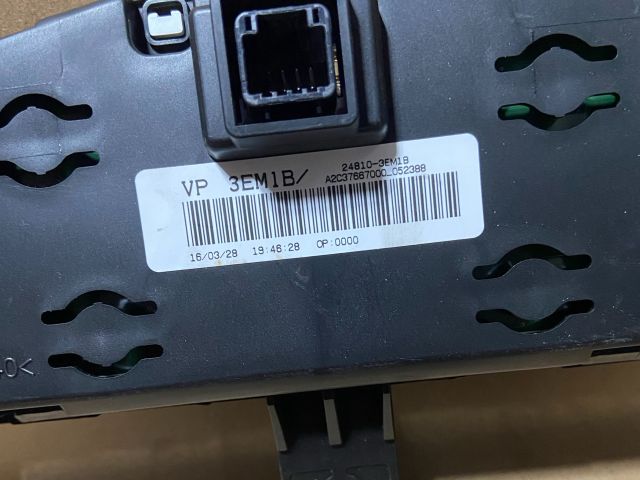 bontott NISSAN LEAF Multifunkciós Kijelző