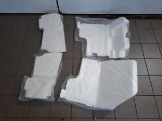 bontott NISSAN LEAF Padlószőnyeg