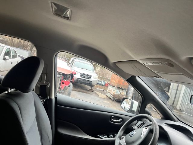 bontott NISSAN LEAF Ülés Szett