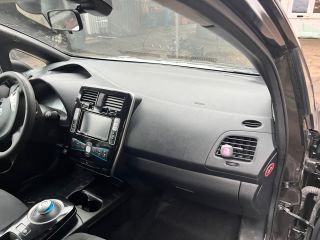 bontott NISSAN LEAF Ülés Szett