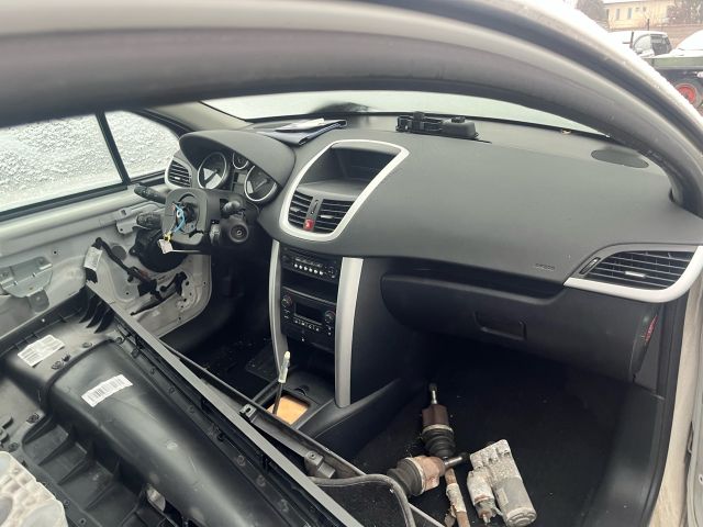 bontott NISSAN LEAF Ülés Szett