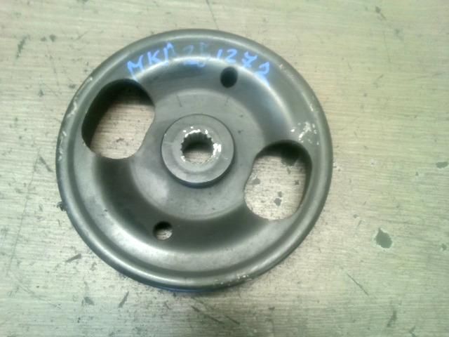 bontott NISSAN MAXIMA Főtengely Szíjtárcsa