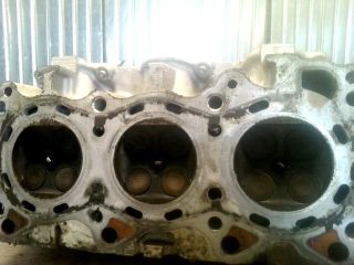 bontott NISSAN MAXIMA Hengerfej