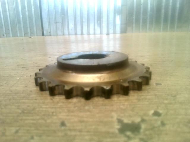 bontott NISSAN MAXIMA Vezérműkerék