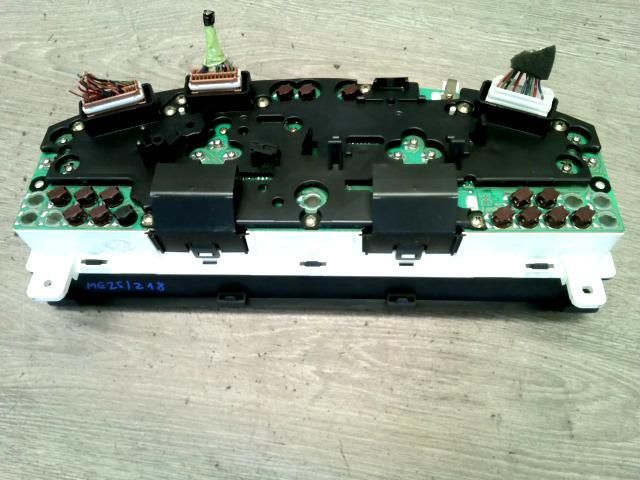 bontott NISSAN MAXIMA Kilométeróra