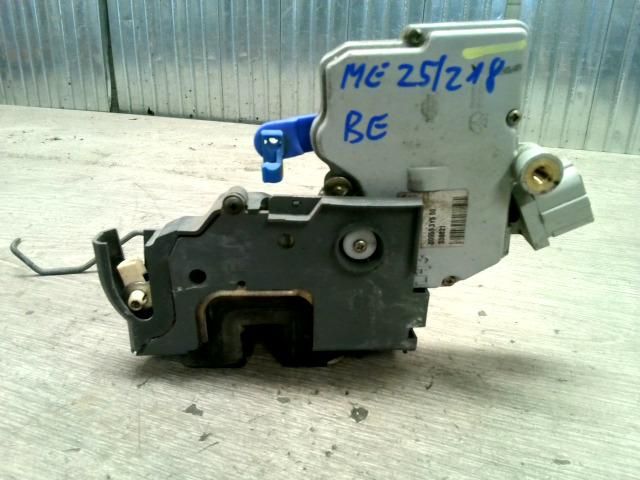 bontott NISSAN MAXIMA Bal első Ajtózár