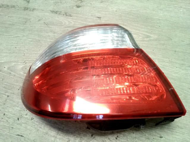 bontott NISSAN MAXIMA Bal Külső Hátsó Lámpa