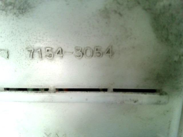 bontott NISSAN MAXIMA Biztosítéktábla Utastér