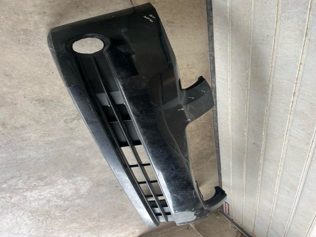 bontott NISSAN MAXIMA Első Lökhárító (Üresen)