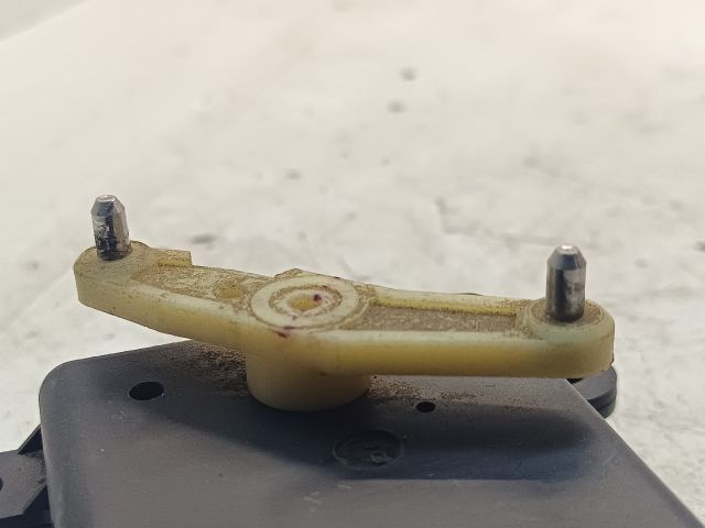 bontott NISSAN MAXIMA Fűtés Állító Motor