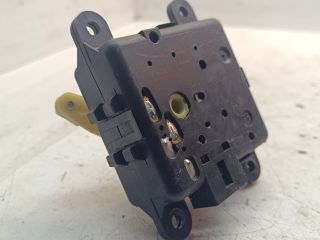 bontott NISSAN MAXIMA Fűtés Állító Motor