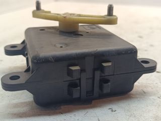 bontott NISSAN MAXIMA Fűtés Állító Motor