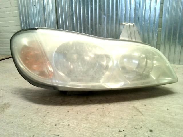 bontott NISSAN MAXIMA Jobb Fényszóró