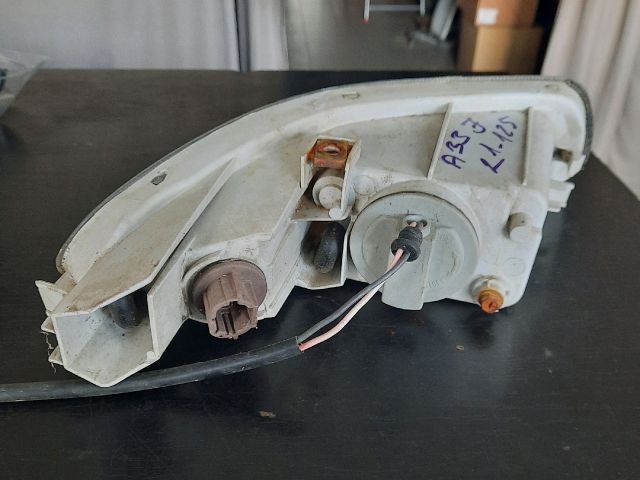 bontott NISSAN MAXIMA Jobb Ködfényszóró