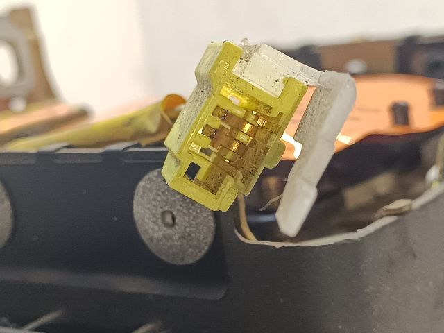 bontott NISSAN MAXIMA Kormánylégzsák