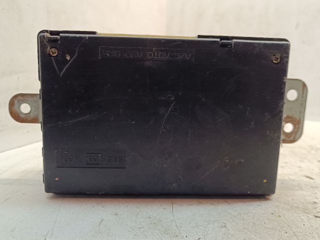 bontott NISSAN MAXIMA Központizár Elektronika