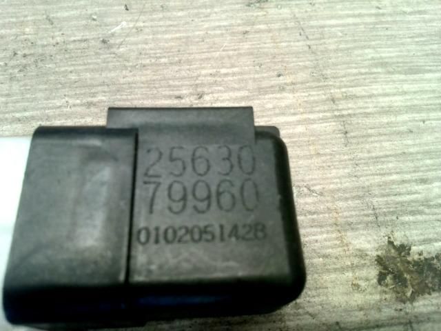 bontott NISSAN MAXIMA Relé