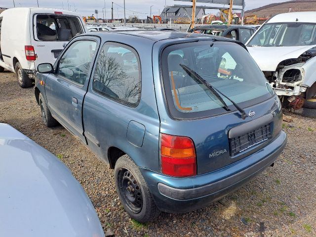 bontott NISSAN MICRA II Bal első Csonkállvány Kerékaggyal